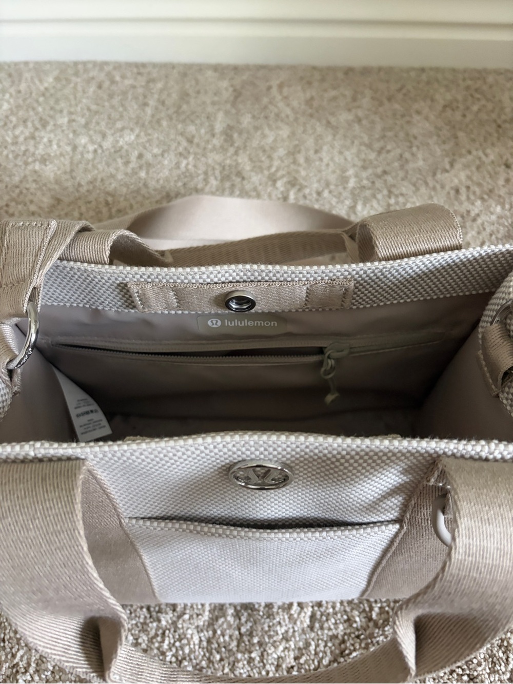Lululemon Purse - Picture 3 of 15